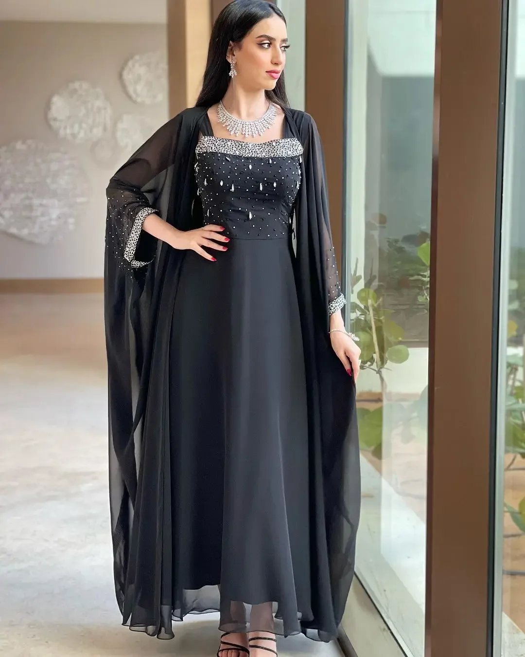 Saudi Arabia Long Sleeves Strapless Prom Dresses Beadings Chiffon Formal Women Party Dresses Ankle Length Black Evening Dresses