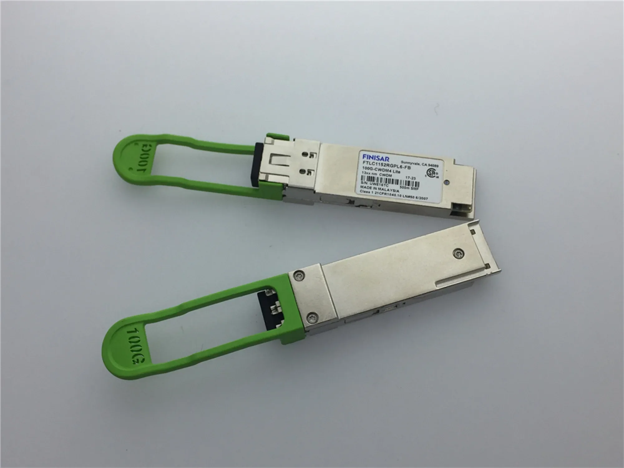 CWDM4 100G جهاز الإرسال والاستقبال التبديل Finisar 100GB وحدة FTLC1152RGPL6-FB 100G-CWDM4 500M SMF LC واجهة 100GB وحدة الألياف البصرية