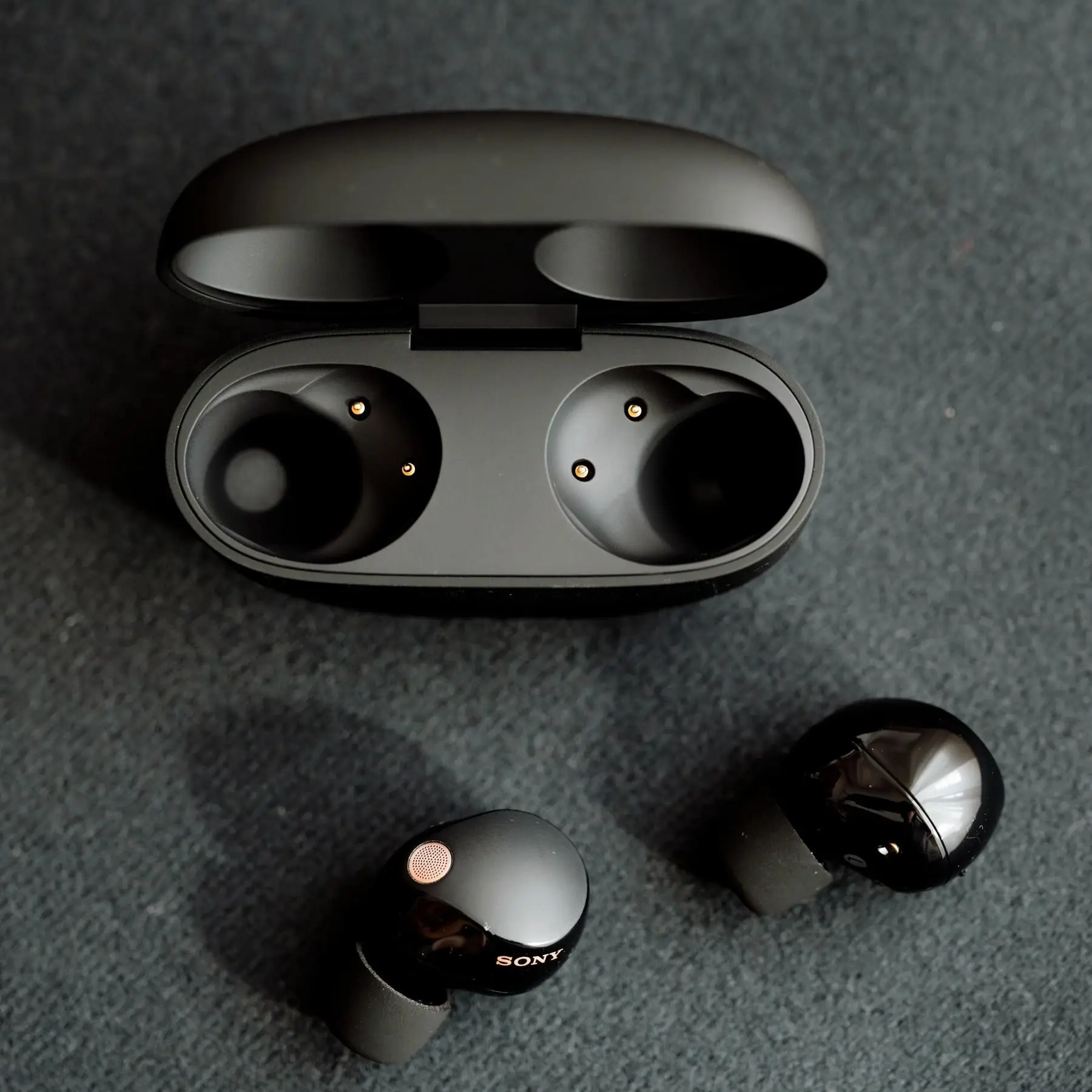 

Sony 1000XM5s In Ear Wireless Bluetooth Earphones Waterproof, Intelligent Noise Reduction, Long lasting Battery Life