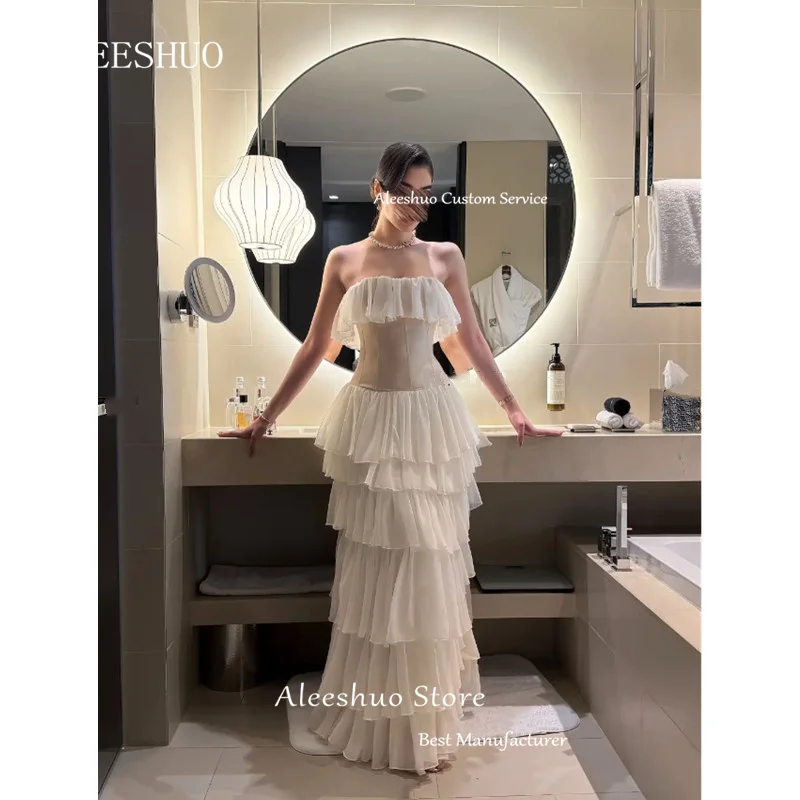 Prosta, długa suknia balowa typu sheath, seksowna, bez ramiączek, bez rękawów, warstwowa suknia wieczorowa, bez pleców, sznurowana, do ziemi, w stylu Arabii Saudyjskiej.