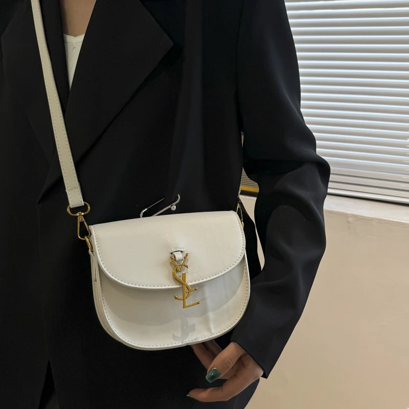 Tas selempang rantai mewah, dompet wanita yang indah, tas bahu wanita, tas tangan desain modis