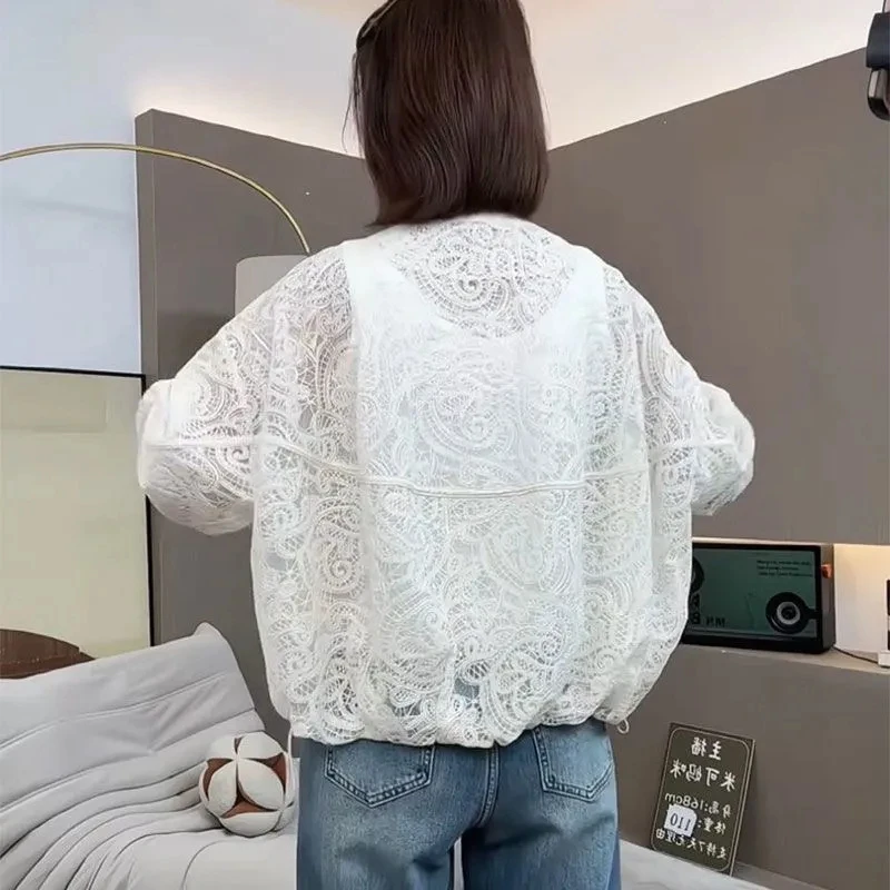 

Korean style design hollow lace short jacket women 2025 spring and summer thin style casual long-sleeved sun protection top tren