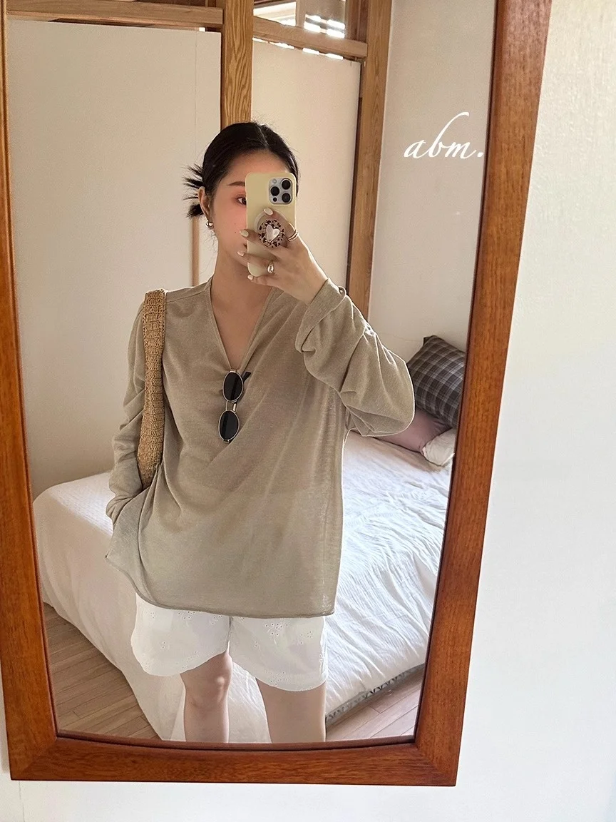 

Rarely Worn Light Weight Linen Knitted Cover up Top Casual Loose Fit V-Ne Long Sve Summer Autumn Season Faion Ladies