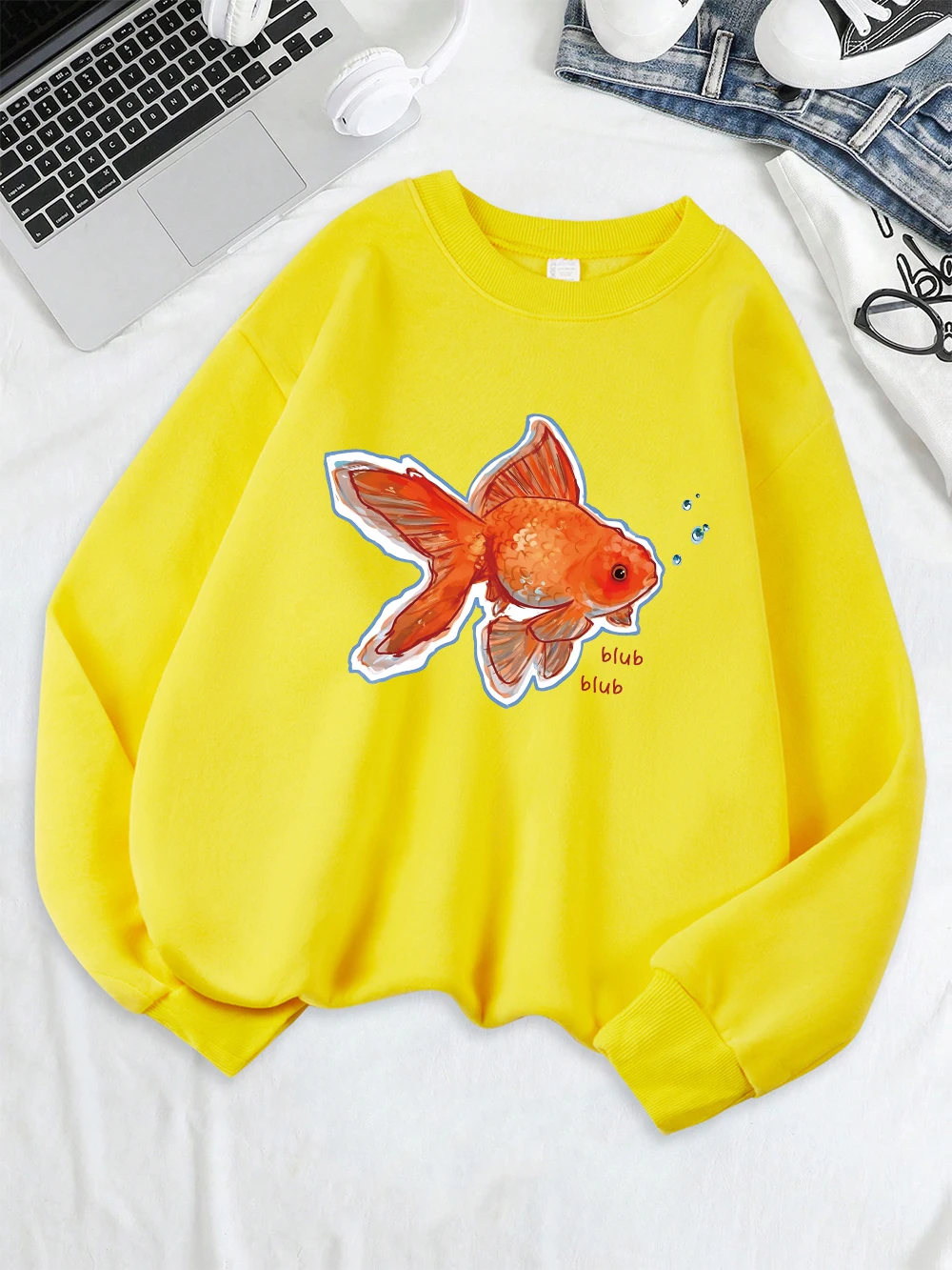 Goldfish Illustration Printing Sweatshirts Womens Fleece Warm Winter Hoodie Loose Casual Pullover Crewneck Soft Womans Clothes