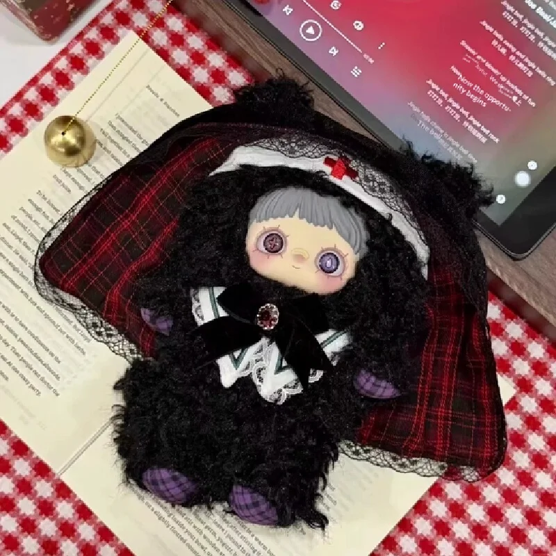 MayMei Winter Strange Series Blind Box Doll Simpatica decorazione natalizia Regalo di compleanno per ragazze Giocattolo e hobby Alla moda da collezione