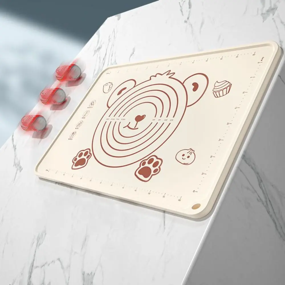 

Household Rectangle Silicone Kneading Pad Raised Edge Cartoon Bear Pattern Dough Mat Thickened Non-slip Rolling Mat Braed