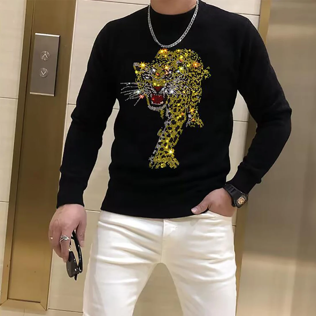 Men\'s Rhinestone Sweater Winter New Fashion Tops Warm Inner Garment Streetwear Style Fashion Trend Male Clothing Black Pullover