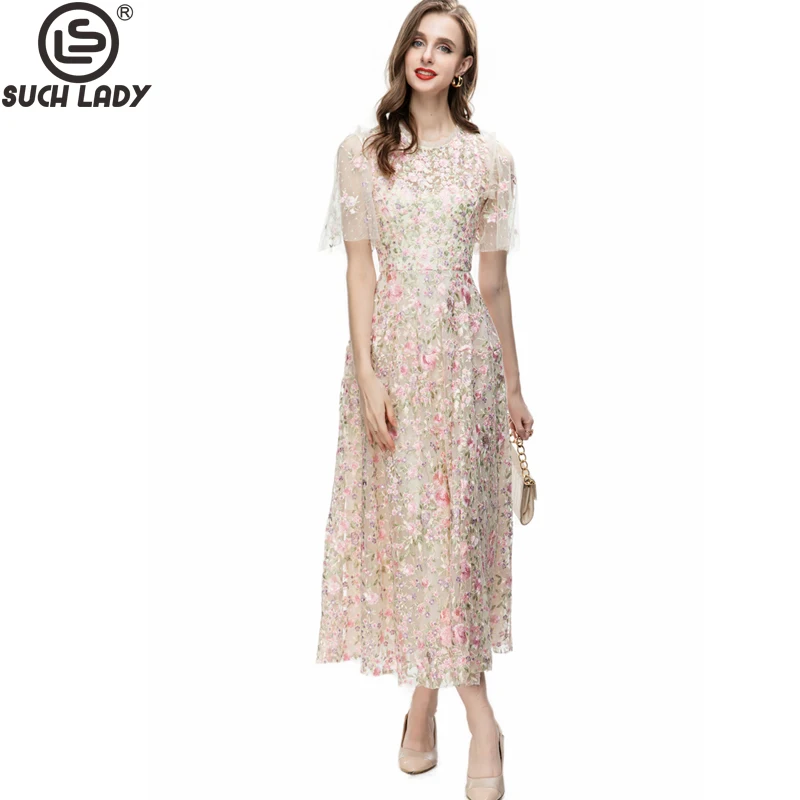 Women's Runway Dresses O Neck Short Sleeves Embroidery Floral Layered Elegant Party Prom Gown