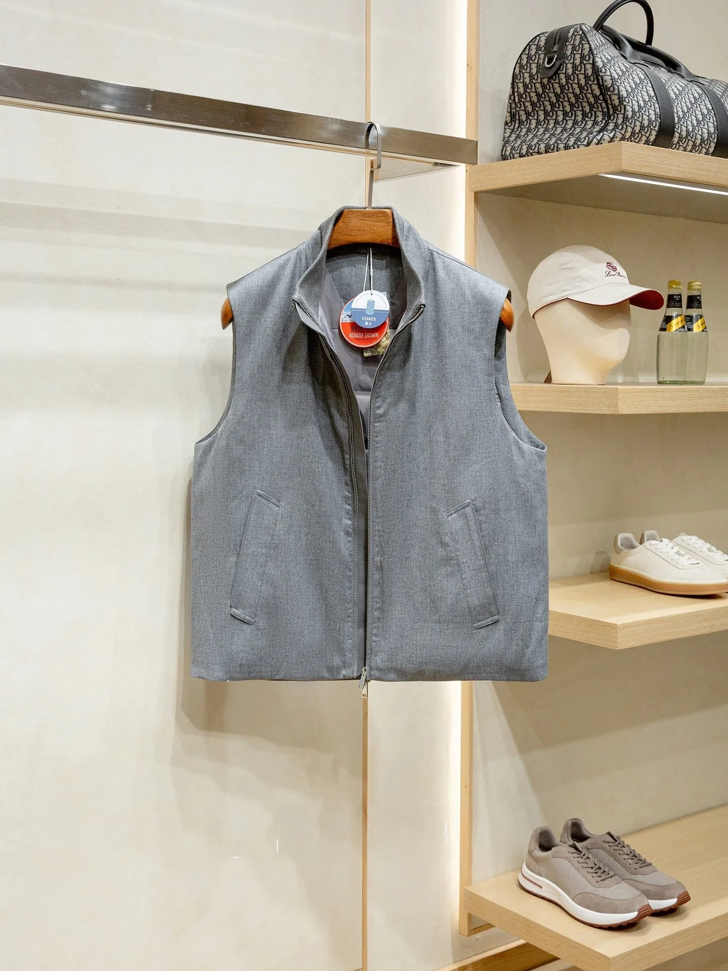 

Fashionable Urban Men's Stand Collar down Vest Mixed Wool Fabric Twist Color Business Casual Style Zipper Closure Color