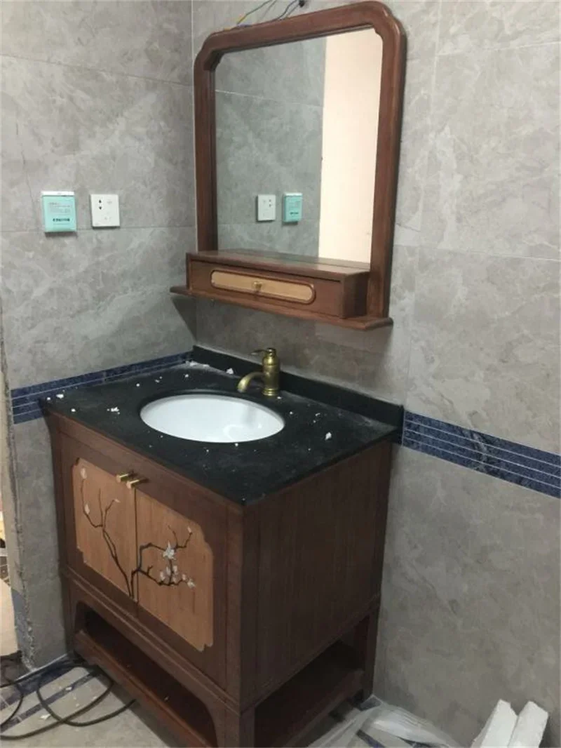 Nuovo mobile da bagno cinese dipinto con pavimento in legno massello, lavabo per il viso, mobile da bagno mediterraneo dipinto a mano
