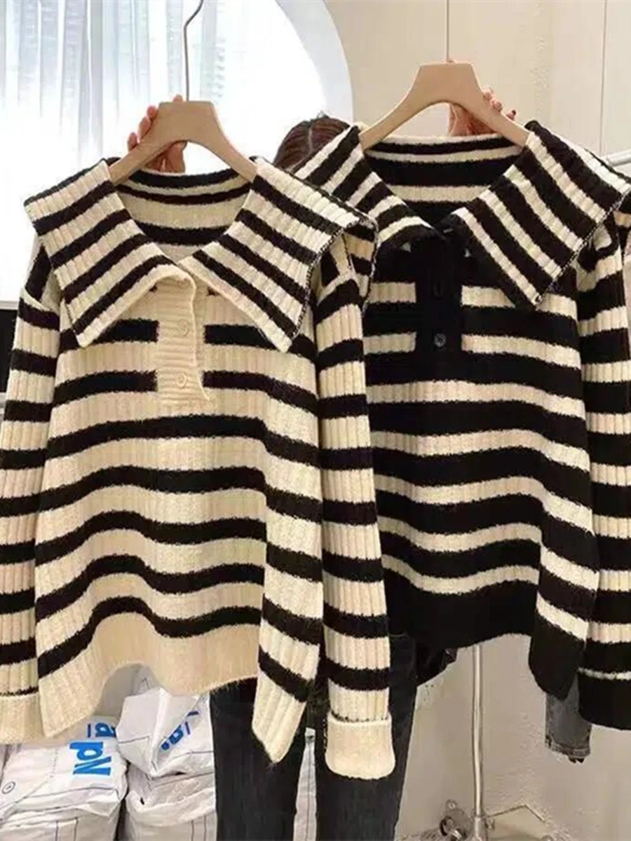 

Korean Black White Striped Knitted Sweater for Women New Loose Lapel Pullovers Sweaters Coats Female Autumn Preppy Style Tops