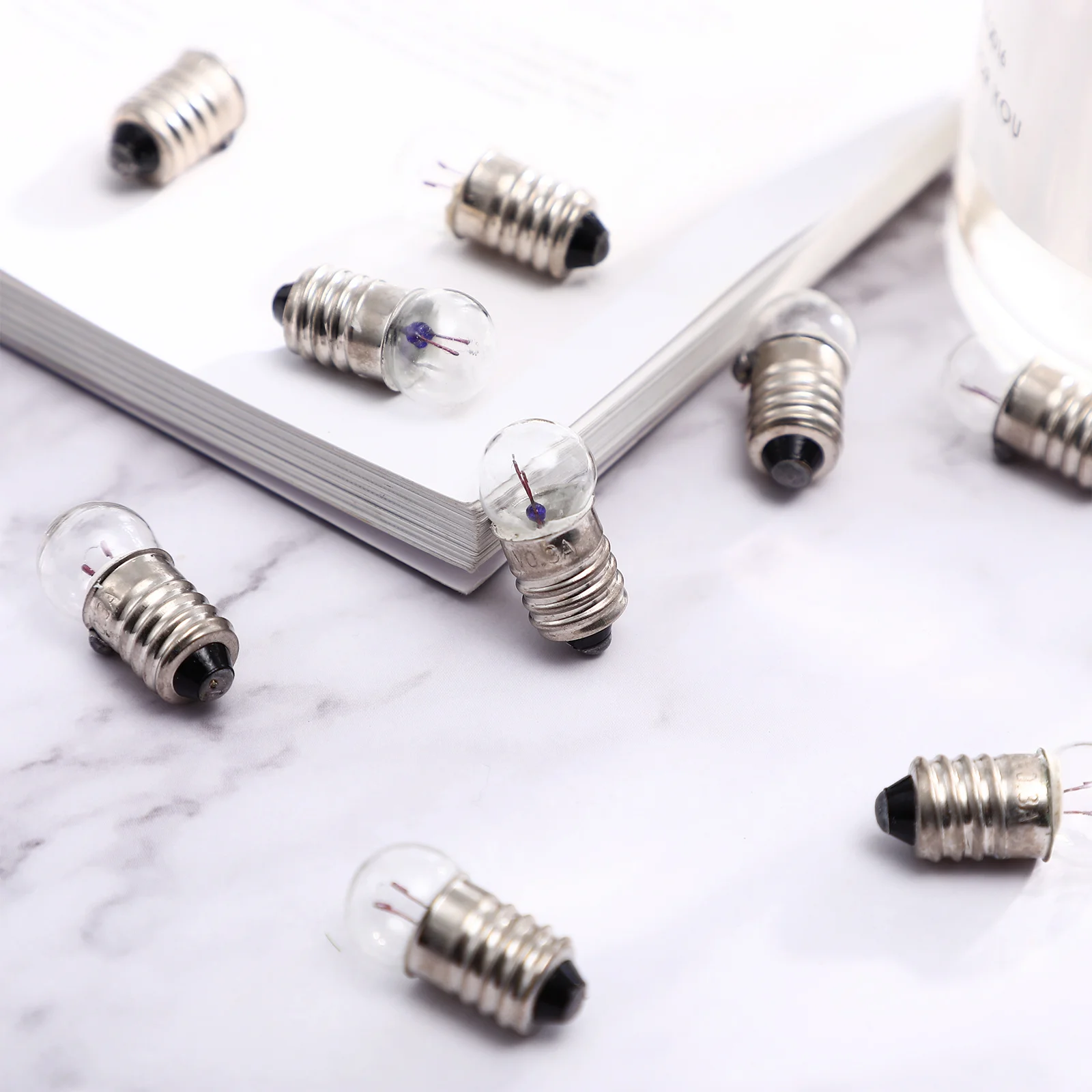 10Pcs Mini Small Light Bulbs Round Bulbs Electrical Circuit Kits Science Experiments School Lab Teaching Supplies Physics