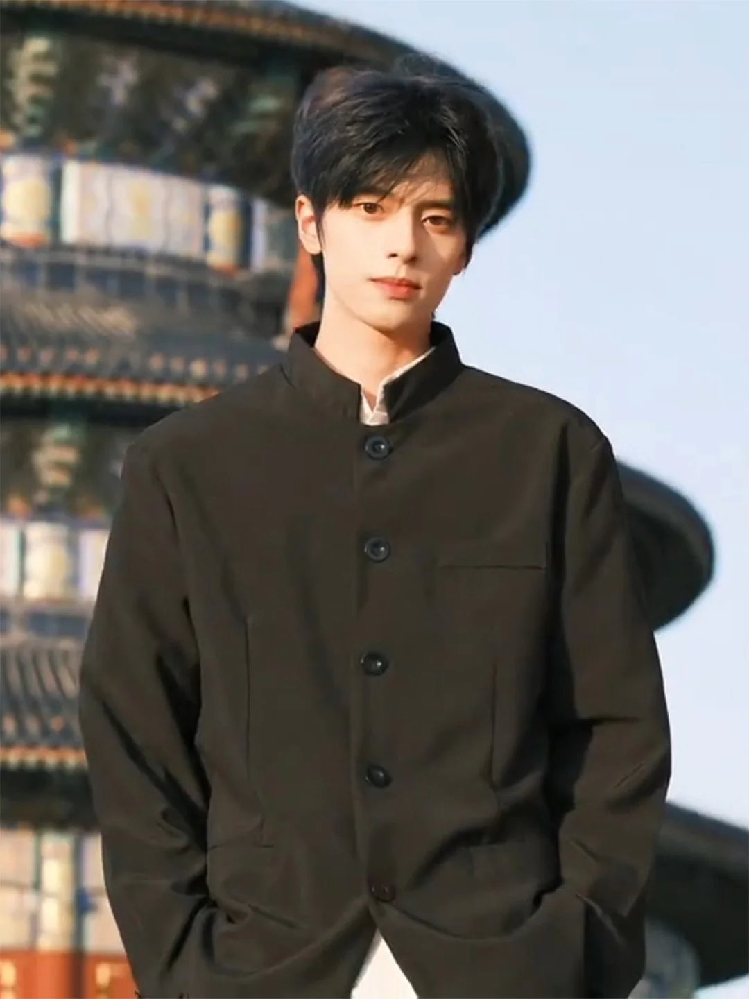 

Новый китайский костюм-жакет с воротником-стойкой для мужчин, весенне-осенний, для свадьбы и помолвки, с подплечниками, в западном стиле