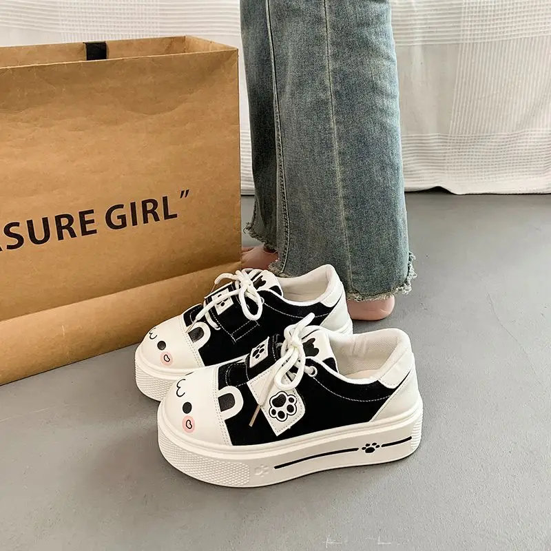 Adorable Kitty Platform Sneakers for Women – Designer Lace-Up Vulcanized Canvas Trainers with Cat Paw Print