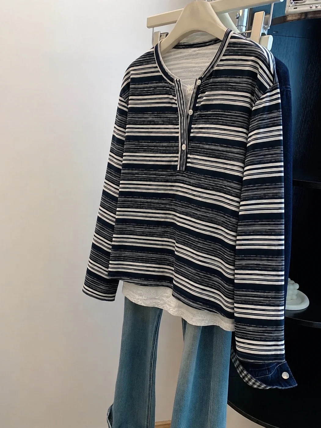 Ladies Loose Lace Long Sleeve T-Shirt Henry Collar Striped Bottom Stitching Casual Comfortable Soft Standard Fit Autumn Top