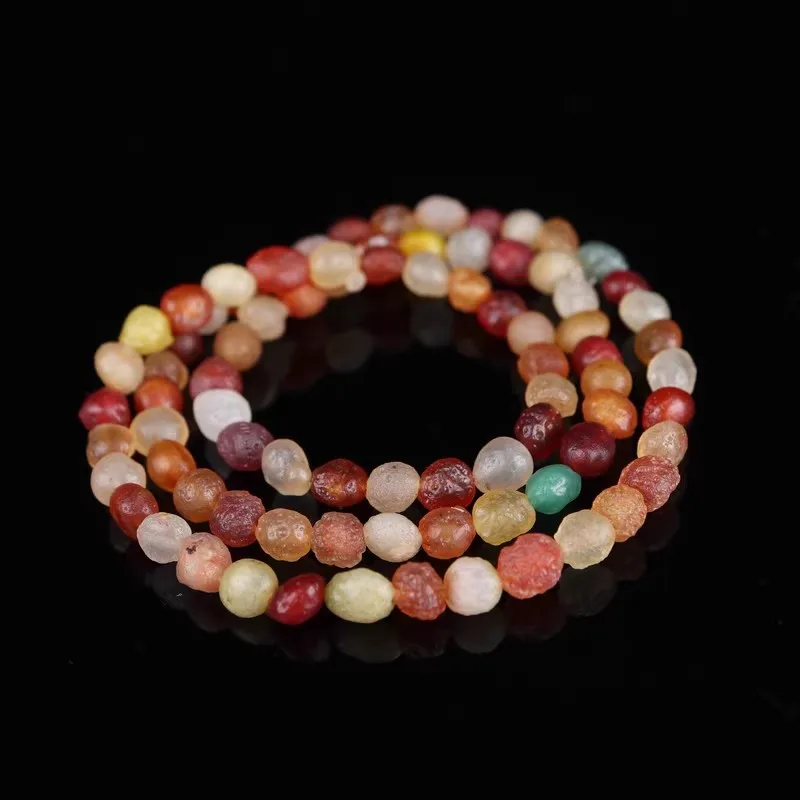 

Красивое ожерелье и браслет из молитвенных бусин из агата Синьцзян Акса в качестве фестивального подарка для вашей семьи.