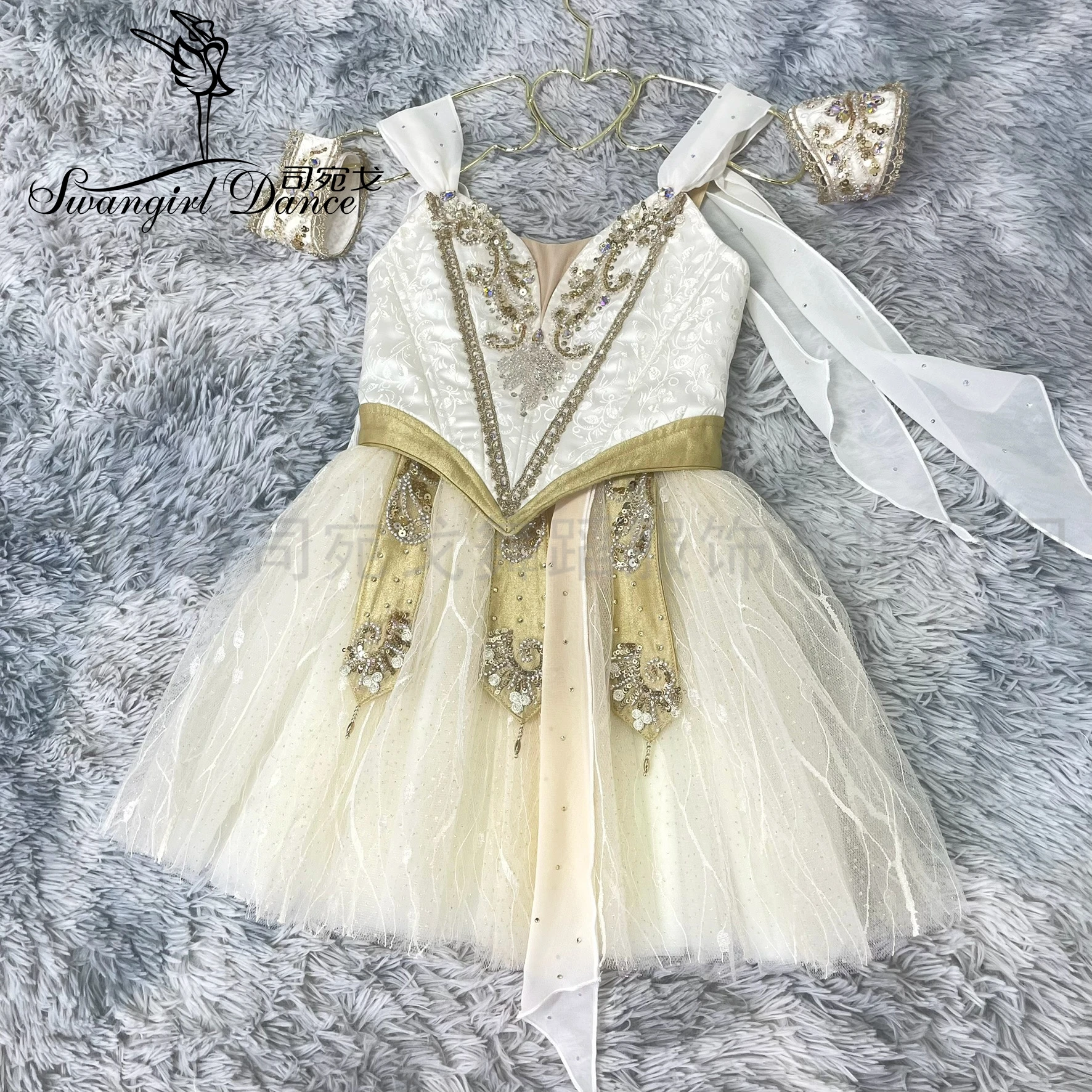 

Костюм для выступлений на балетных конкурсах Champagne Cupid Variations для девочек, короткая юбка с разрезом BT4688
