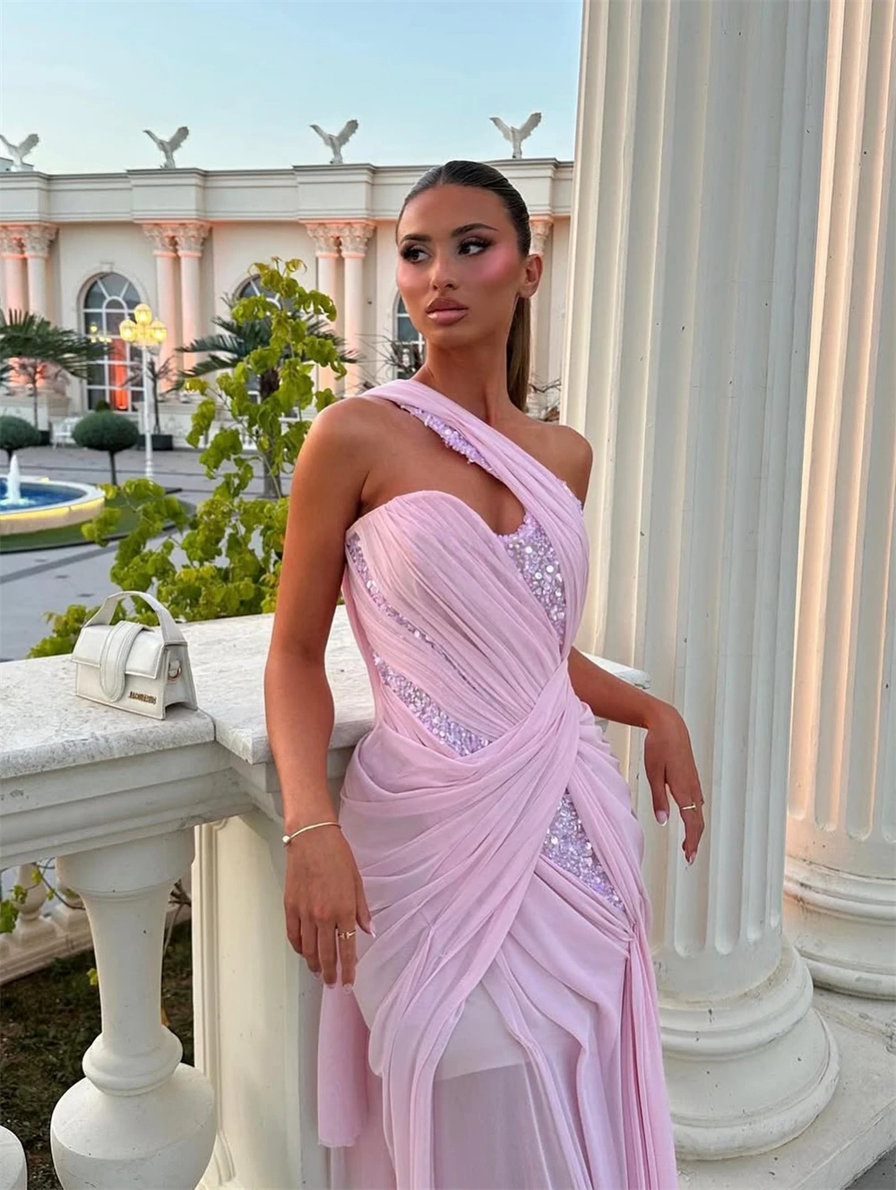 

Изысканное мягкое вечернее платье русалки по индивидуальному заказу, расшитое блестками, шифоновое, на одно плечо, со шлейфом, многоуровневое, асимметричное