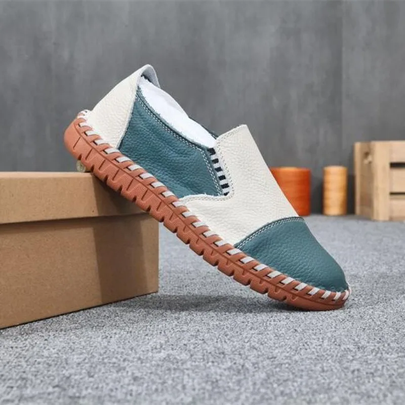 

Men's Handcrafted Genuine Leather Driving Shoes Breathable Slip-On Comfort Penny Loafers for Autumn Casual Walking Luxury Shoes