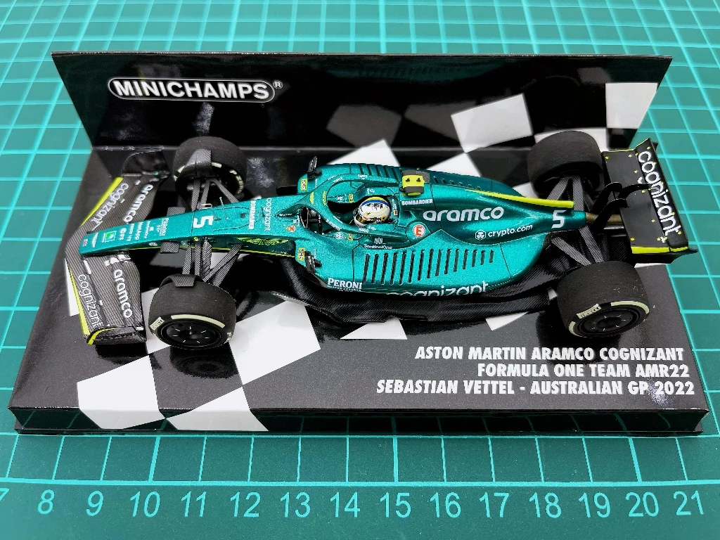 Minichamps 1:43 F1 AMR22 2022 سيباستيان فيتيل أستراليا محاكاة طبعة محدودة الراتنج معدن ثابت نموذج سيارة لعبة هدية