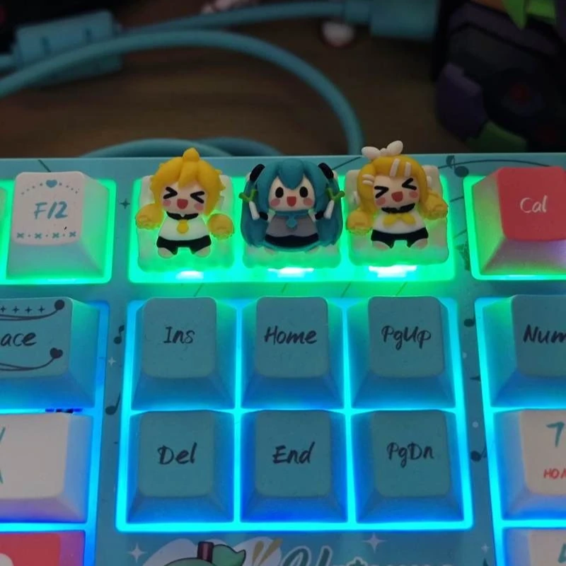 Süße Anime Cartoon Peripheriegeräte Miku Rin Len Persönlichkeit Harz Kunst Tastenkappe mechanische Tastatur Kawaii Keycap Otaku exquisites Geschenk