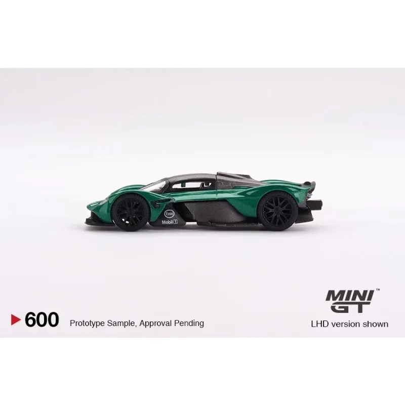 Aston Martin miniatura de aleación fundida a presión para niños, juguetes de colección, regalos de cumpleaños, Premium ratio 1:64 #600