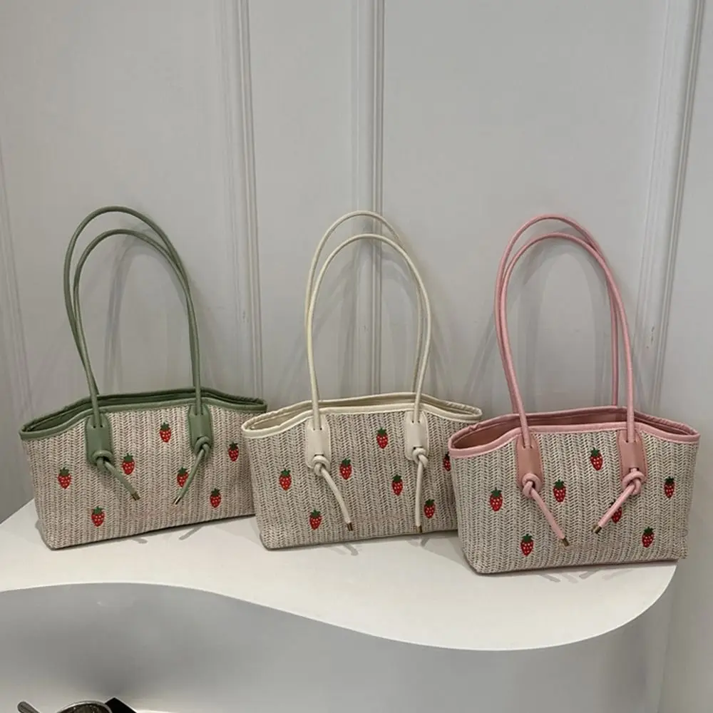 

Large Capacity Travel Woven Bag Pastoral Holiday Style Handbag Reusable Commuting Women's Bag Strawberry Embroidery