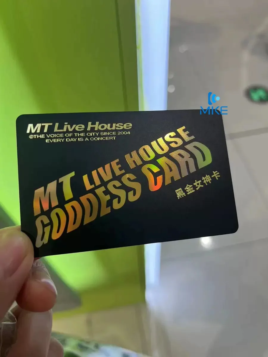 Cartões de presente plásticos do Pvc do negócio uv preto mate dos números em relevo