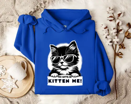 Polarshe Black Cat,Animal Lover, Kitten Me, Funny, Pet Owner, Cat Lover / Sweatshirt