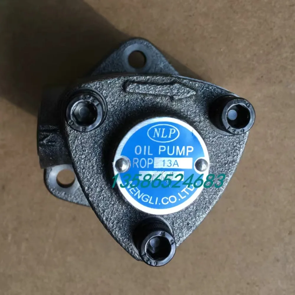 Machine tool lubricating oil pump triangle cycloidal pump 220/380V oil pump motor TOP-12A+1/4HP