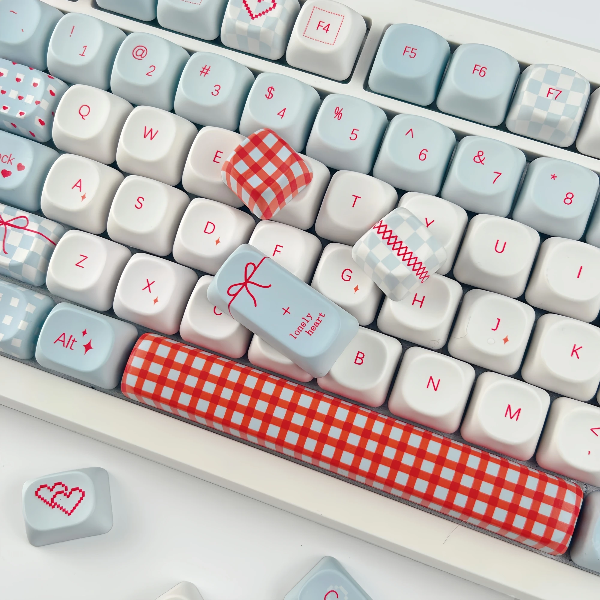 MAIMOOO Sweet Cute Keycaps MOA Profile Simple Red Blue Heart Bow Checkered Custom PBT Keycap for Aula Ajazz Mechanical Keyboard