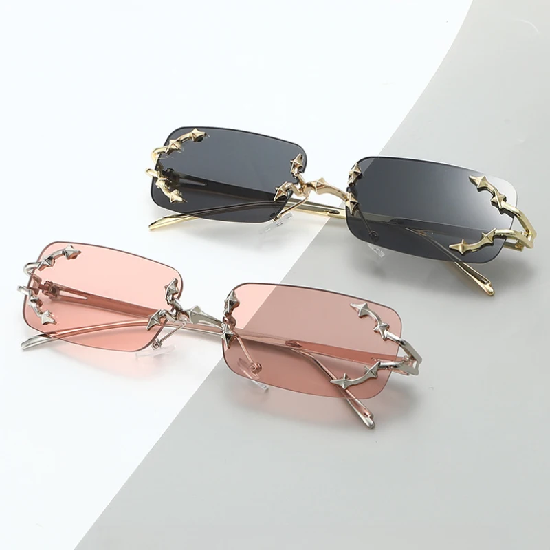 Neue Randlose Sonnenbrille für Damen Rechteckig Stylisch Y2K Persönlichkeit Markendesigner UV400 Schutz Coole Metall-Sternenexplosion-Dekoration