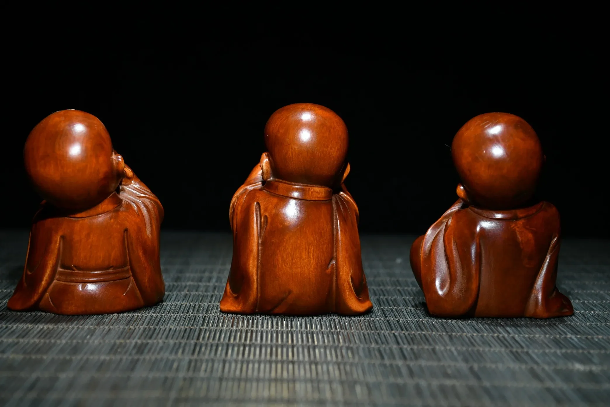 

3"Old Nepalese temples Old Boxwood Three Monks set Little Novice Monk Statue young Buddhist monk Worship Hall Town house
