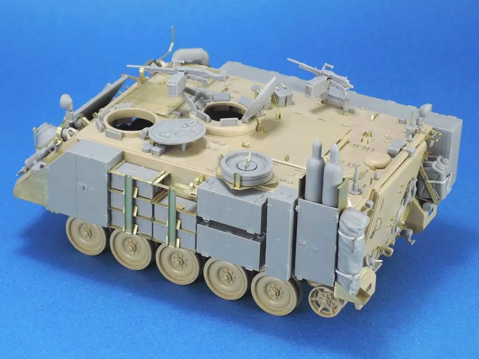 1/35  Die Cast Resin Model Assembly Kit M113 APC Post Modification (with M113A2/A3) Without Paint Free Delivery (no Etch Sheet)