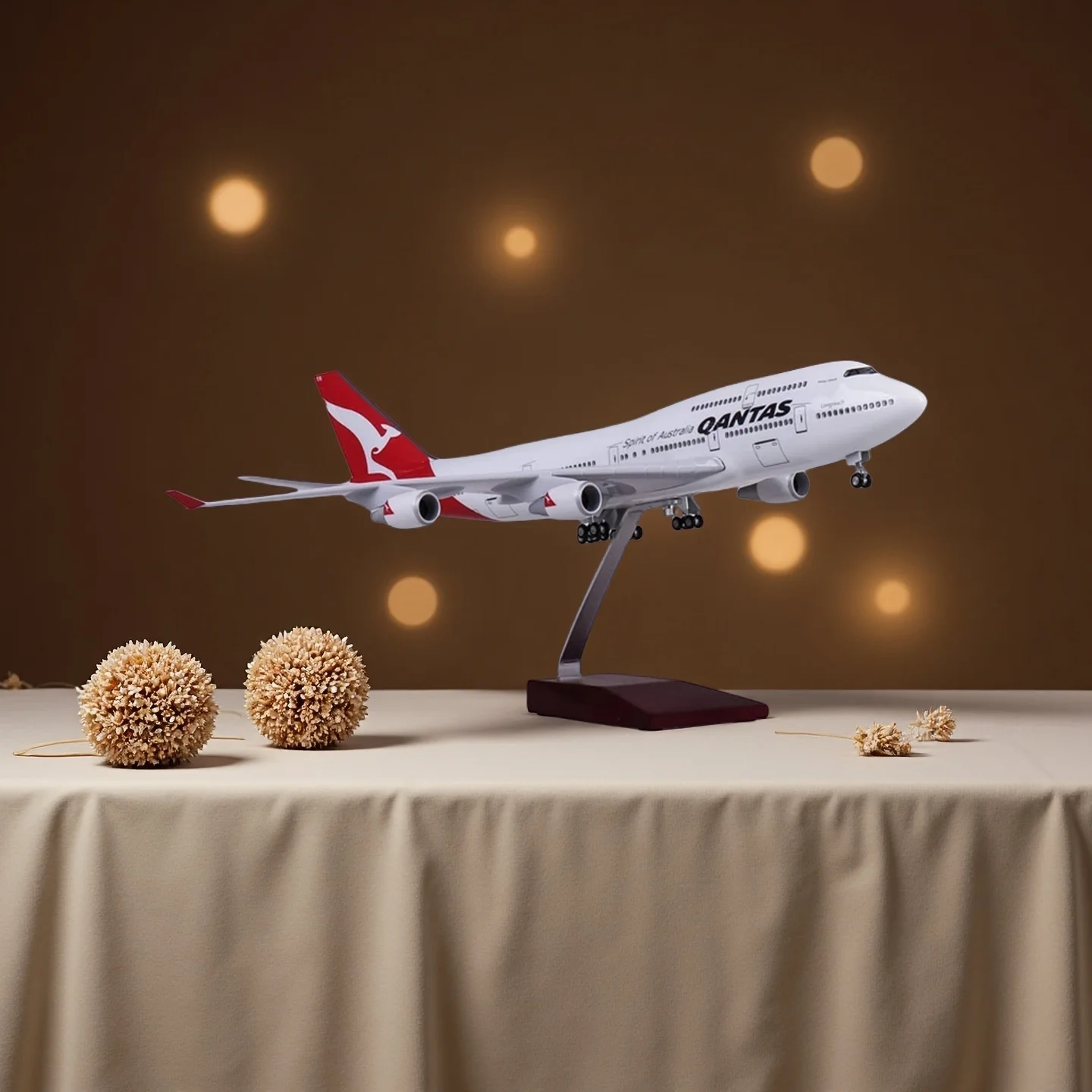 

Resin Plastic Diecast Plane Model 1/150 Scale Toy Planes 47CM B747 QANTAS Airline Model LED Light & Wheel Landing Gear for Colle