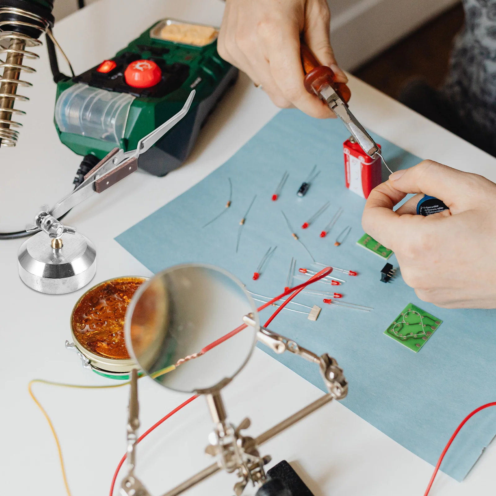 عازمة الأنف الربيع كليب أداة اليد الثالثة صنع المجوهرات لحام الكربون الصلب عدم الانزلاق منضدية الملقط لحام متعدد الوظائف