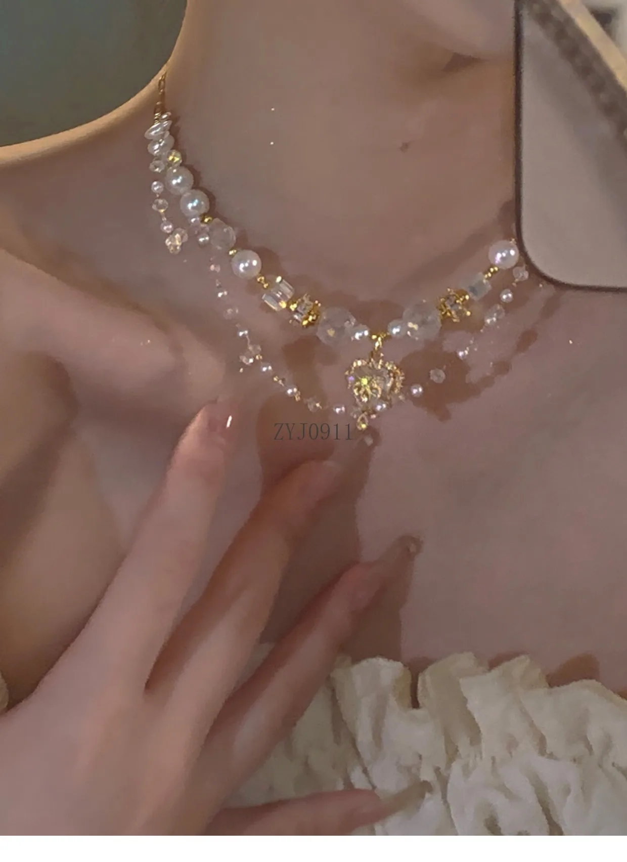 Light luxury double-layer pearl crystal love necklace, summer high-end exquisite collarbone chain for women