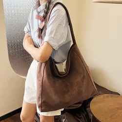 2024 New Style Summer Large Capacity Commuter Premium Ladies Brown Underarm Pure Color Nostalgia Magnetic Snap Bucket Tote Bag