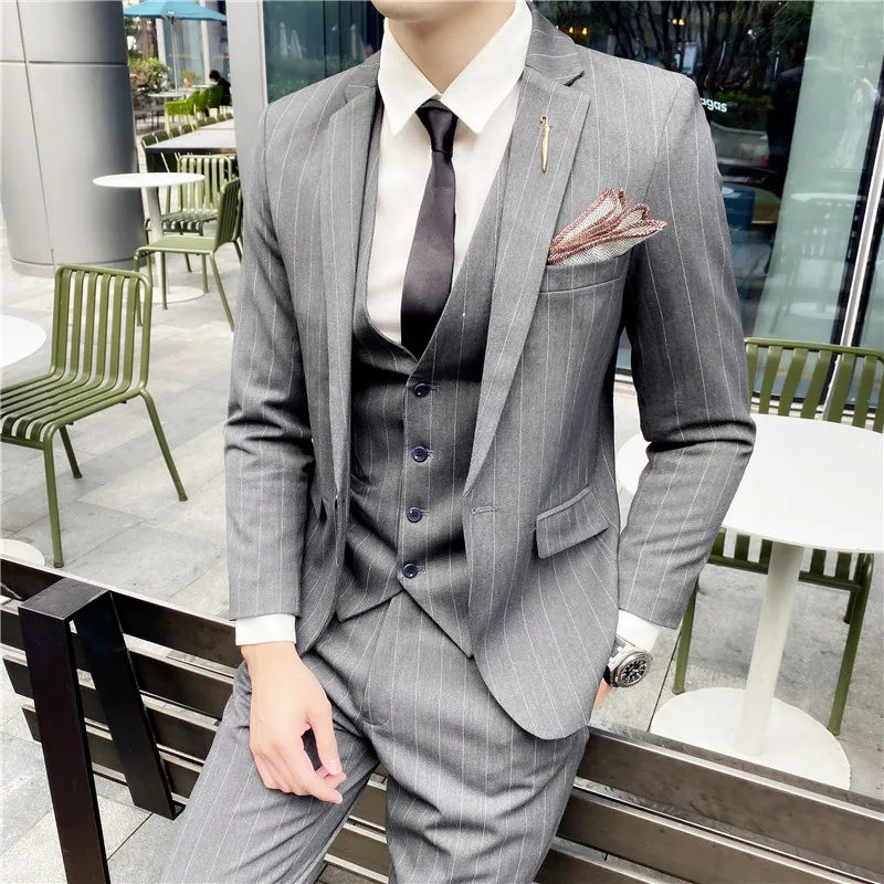 

Men's Three-Piece Suit Set Slim Fit Formal Wedding Casual Groomsmen Marriage Ceremony Suit Jacket Business Casual Style