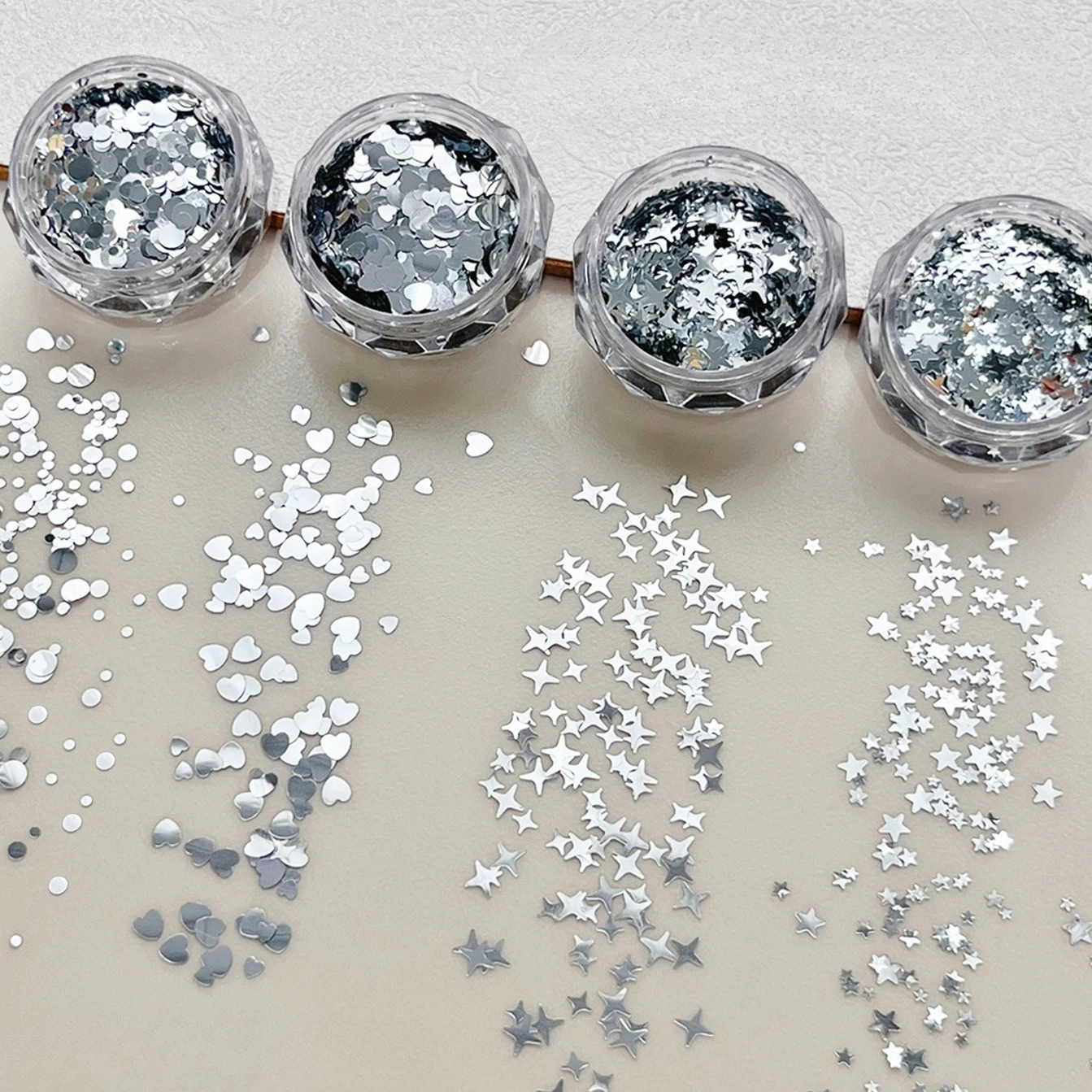 

Silver Ultrathin Glitter Powder Sequin Geometric Heart Round Star Nail Art Shiny Accessories Decorations Manicure Tool Wholesale