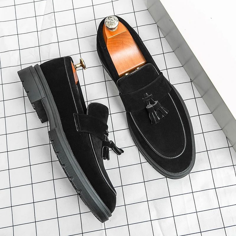 Tassel Loafers Mens Party and Business Casual Men Dress Platform Shoes Comfortable Luxury Black Driving Shoes Fashion Gentleman