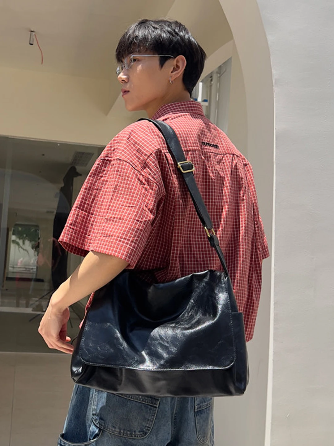 NIN Unisex Commuter Casual Crossbody Tote Bag Single Shoulder Handbag PU Leather Korean Style Sewing Line Pure Color