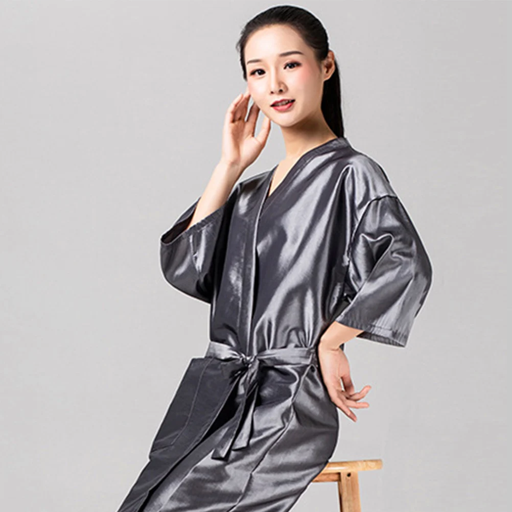 

Stylish Barber Apron Hair Cutting Dyeing Protective Gown Waterproof Breathable Comfortable Salon Sleepwear Pockets Silver Gray