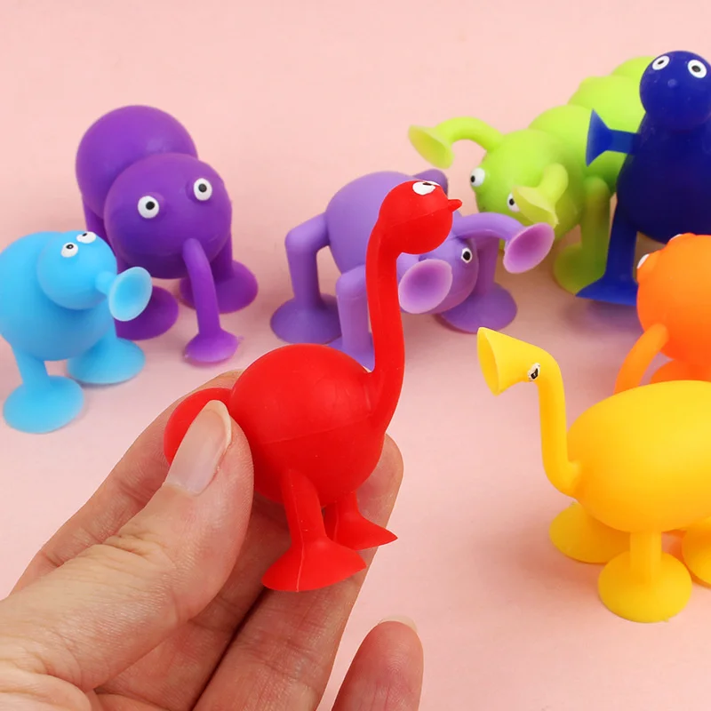 Kid Novelty Mini Sucker Suction Doll Marine Land Strange Animal Cupule Sucker Cup Kid Action Toy Capsule Model Puppet Figurka