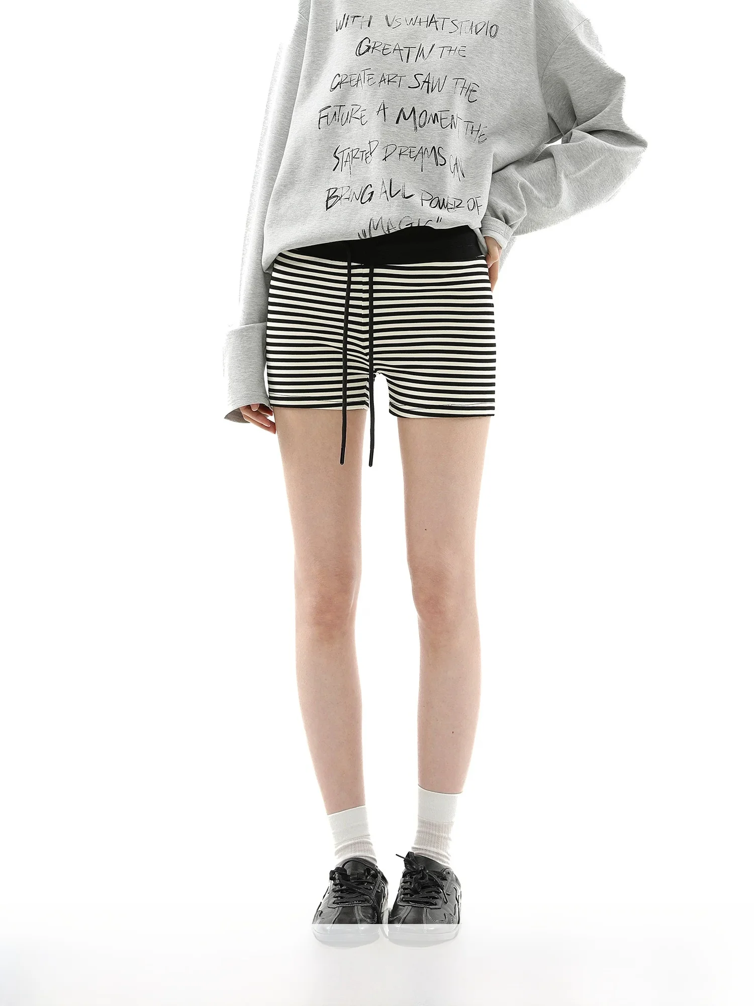 

Slimming Low-Waist American Retro Striped Shorts Women's Casual Pants Summer Trendy Girls Outfit Straight Leg Composite Fabric