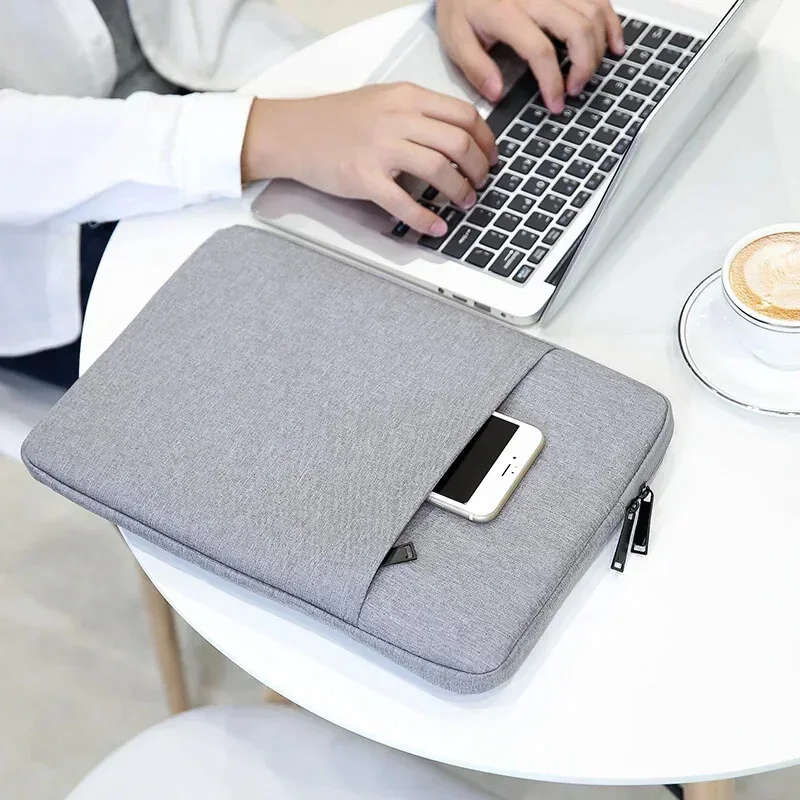 

For 2025 Lenovo Yoga 7 2-in-1 16AKP10/14AKP10 Computer Bottom Pack Yoga 7i 2-in-1 14ILL10/16ILL10 Laptop Protective Case bag