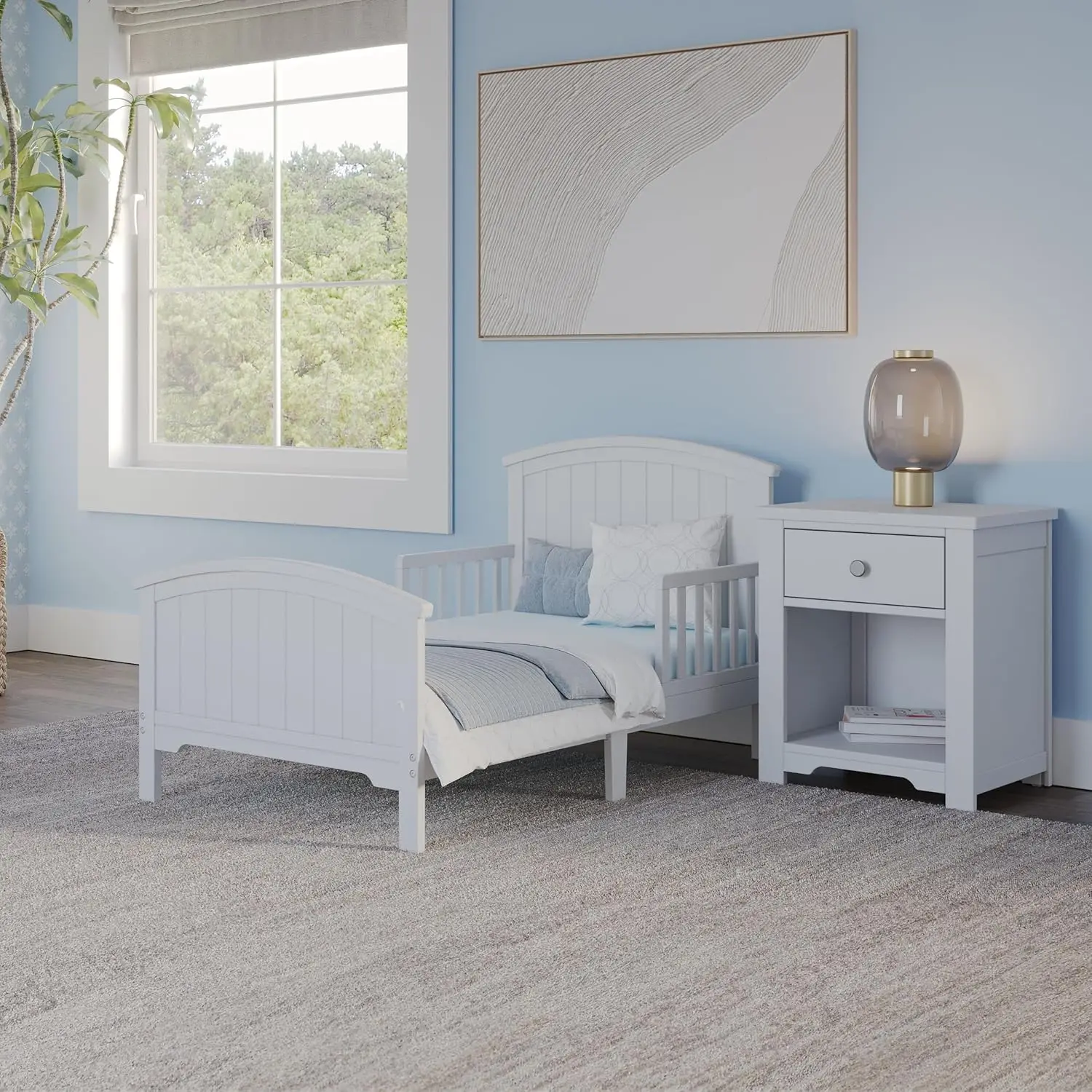 Cama para niños con rieles de protección, diseño bajo al suelo, hecho de madera de pino, blanco