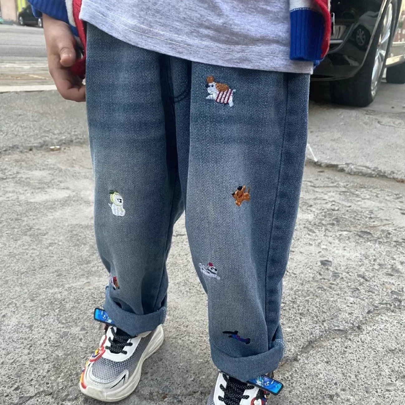 2025 Autumn Kids Pants Cartoon Embroidery Boys Loose Jeans Soft Casual Denim Trousers Children Outwear Girls Pants For 2-7 Years
