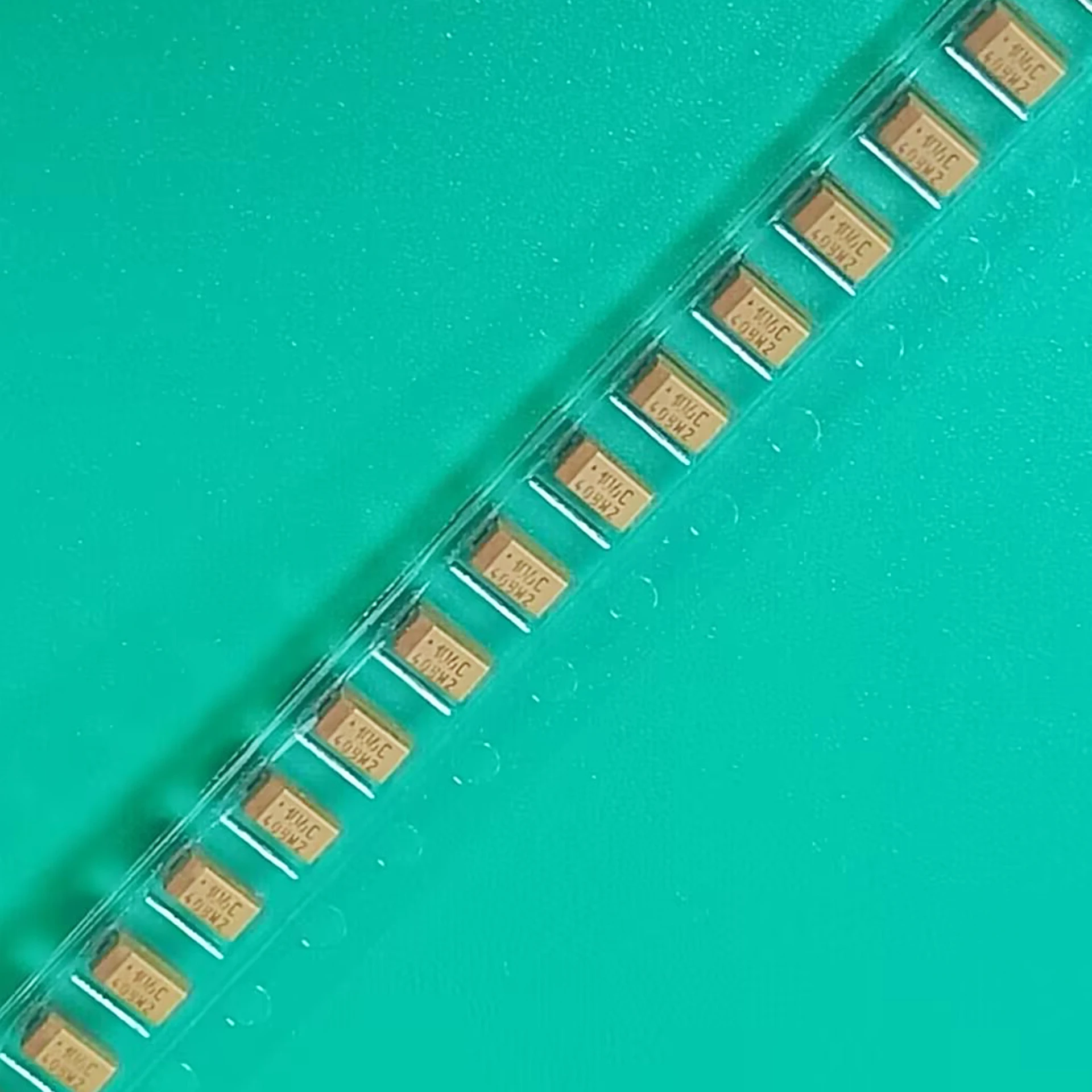 50pcs/lot TAJA106K016RNJ SMD-A 106C TAJA106K016 RNJ 3216 10uF 16V SMD tantalum capaciter CAP TANT 10% 1206 TAJA106K 016RNJ TAJA