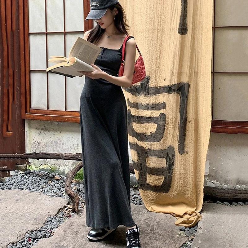 Rimocy Abito lungo sexy con colletto quadrato nero Abito estivo da donna con cinturino per spaghetti Abiti da spiaggia Donna 2024 Bottoni Maxi vestito estivo senza maniche